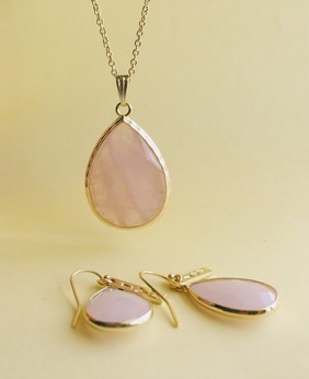 January_Rose_Quartz