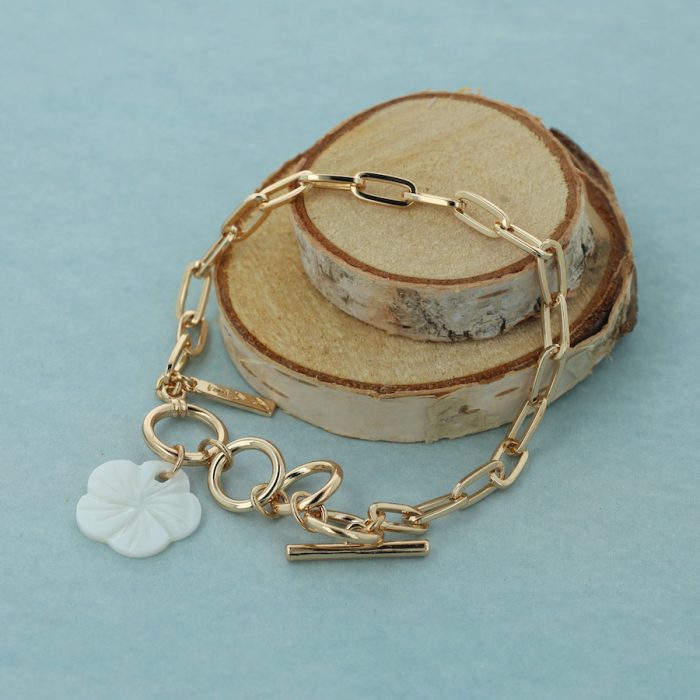 Flower Shell Bracelet - Image 2